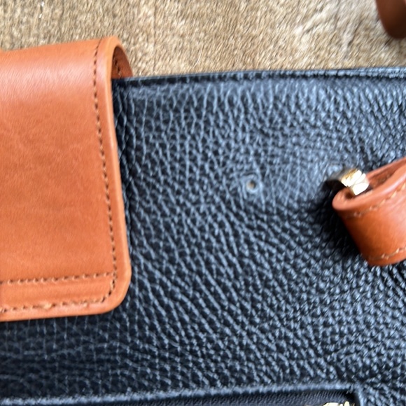 Valentina Leather Bag - Picture 9 of 10